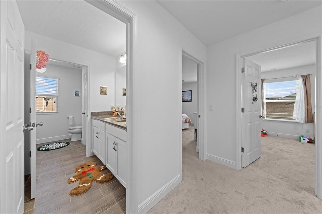 For Sale: $559,000 (5 beds, 3 baths, 3193 Square Feet)