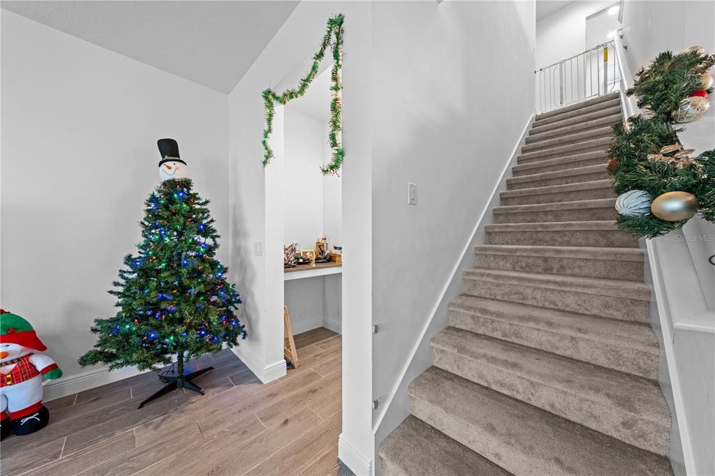 For Sale: $559,000 (5 beds, 3 baths, 3193 Square Feet)