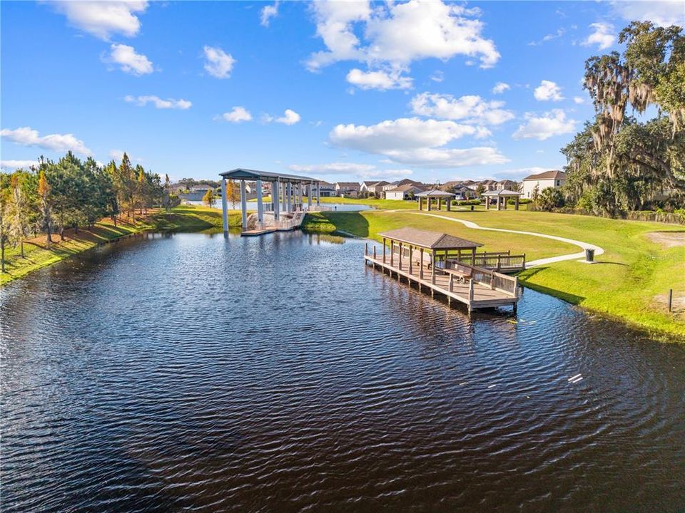 For Sale: $559,000 (5 beds, 3 baths, 3193 Square Feet)