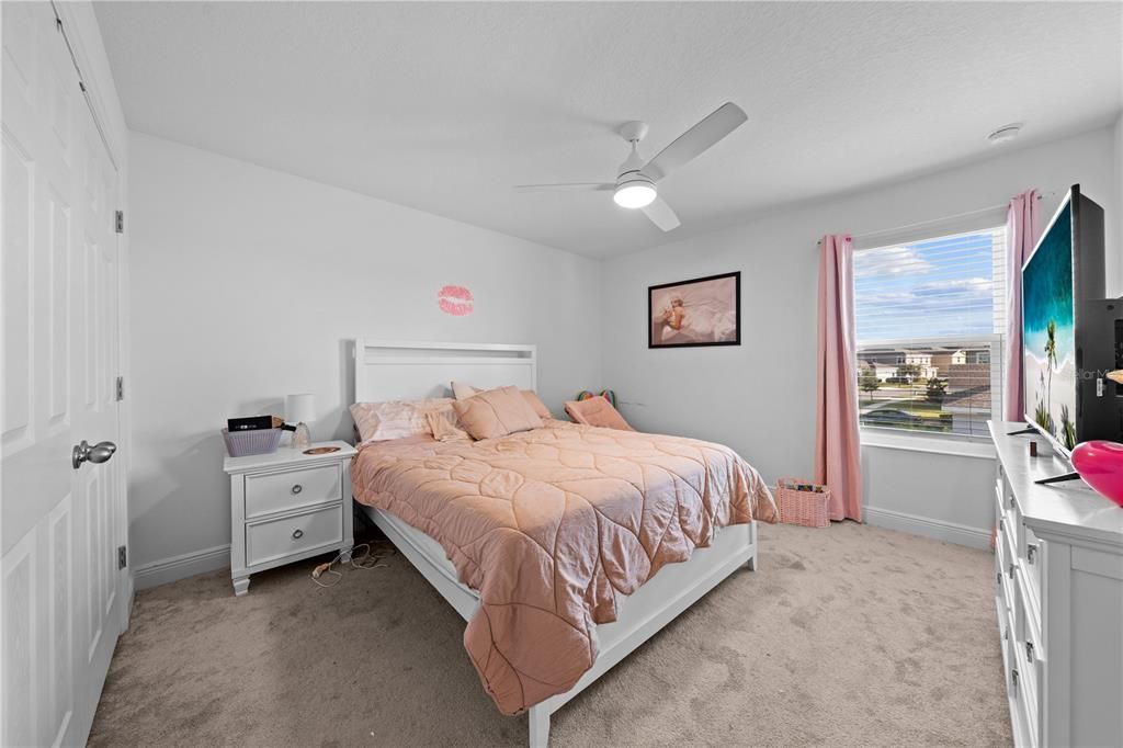 For Sale: $559,000 (5 beds, 3 baths, 3193 Square Feet)