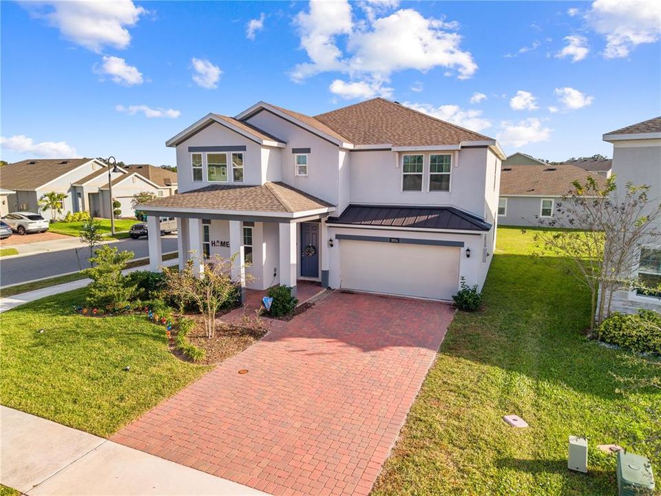 For Sale: $559,000 (5 beds, 3 baths, 3193 Square Feet)