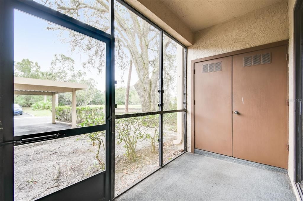 В аренду: $2,000 (2 спален, 2 ванн, 1465 Квадратных фут)