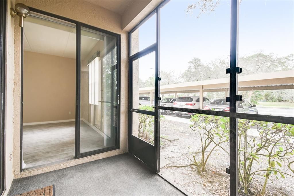 В аренду: $2,000 (2 спален, 2 ванн, 1465 Квадратных фут)