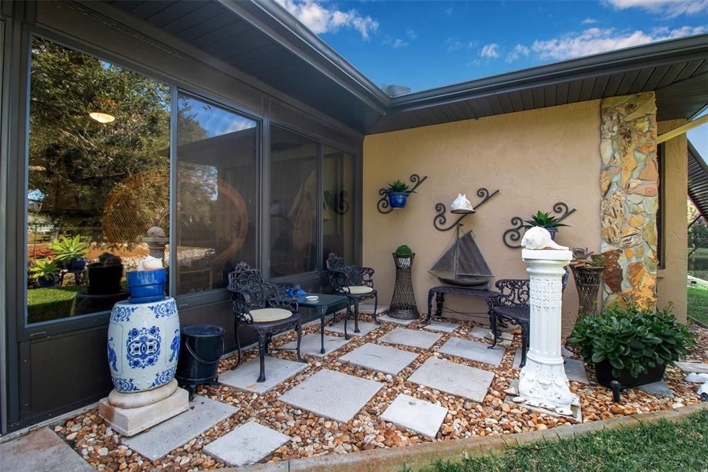 На продажу: $550,000 (3 спален, 2 ванн, 1892 Квадратных фут)