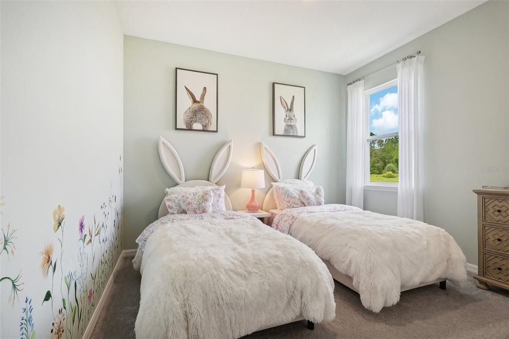 For Sale: $312,490 (3 beds, 2 baths, 1589 Square Feet)