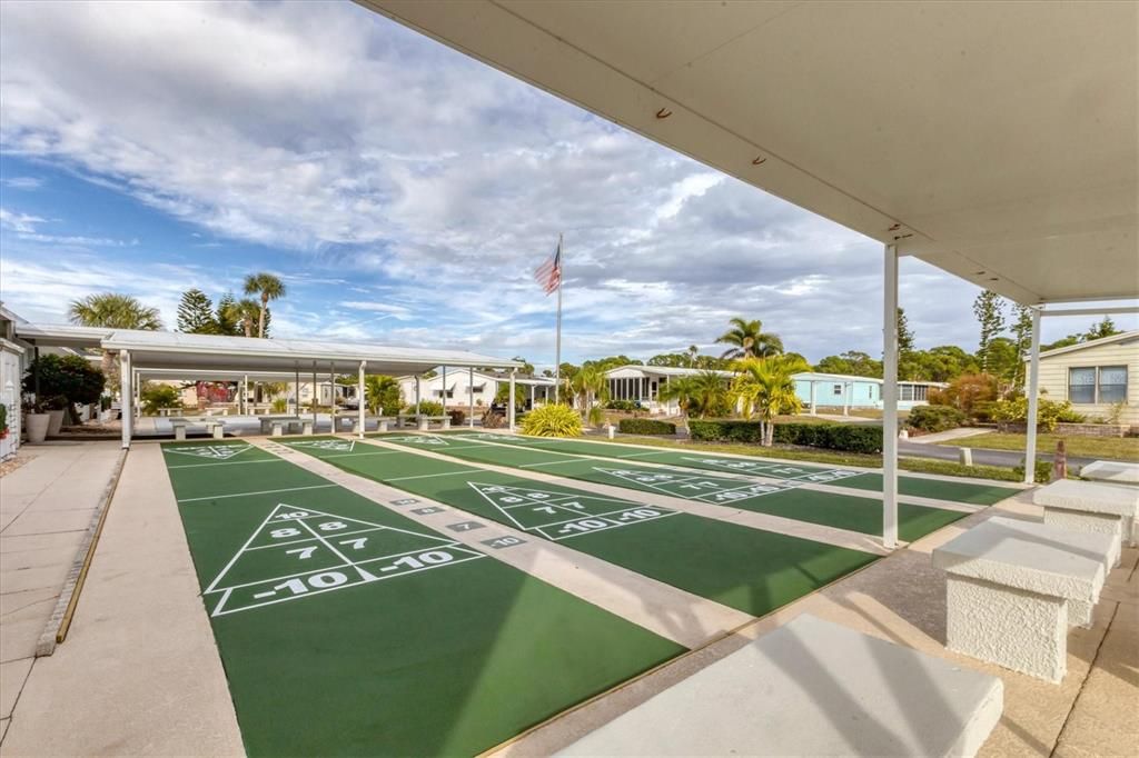 На продажу: $155,000 (2 спален, 2 ванн, 1232 Квадратных фут)