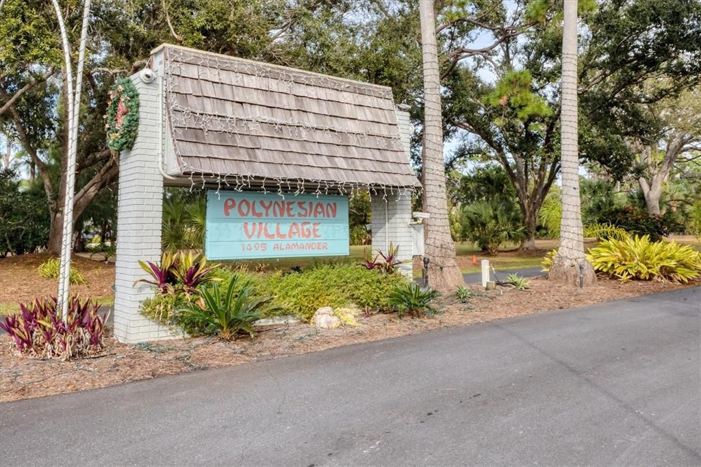 На продажу: $155,000 (2 спален, 2 ванн, 1232 Квадратных фут)