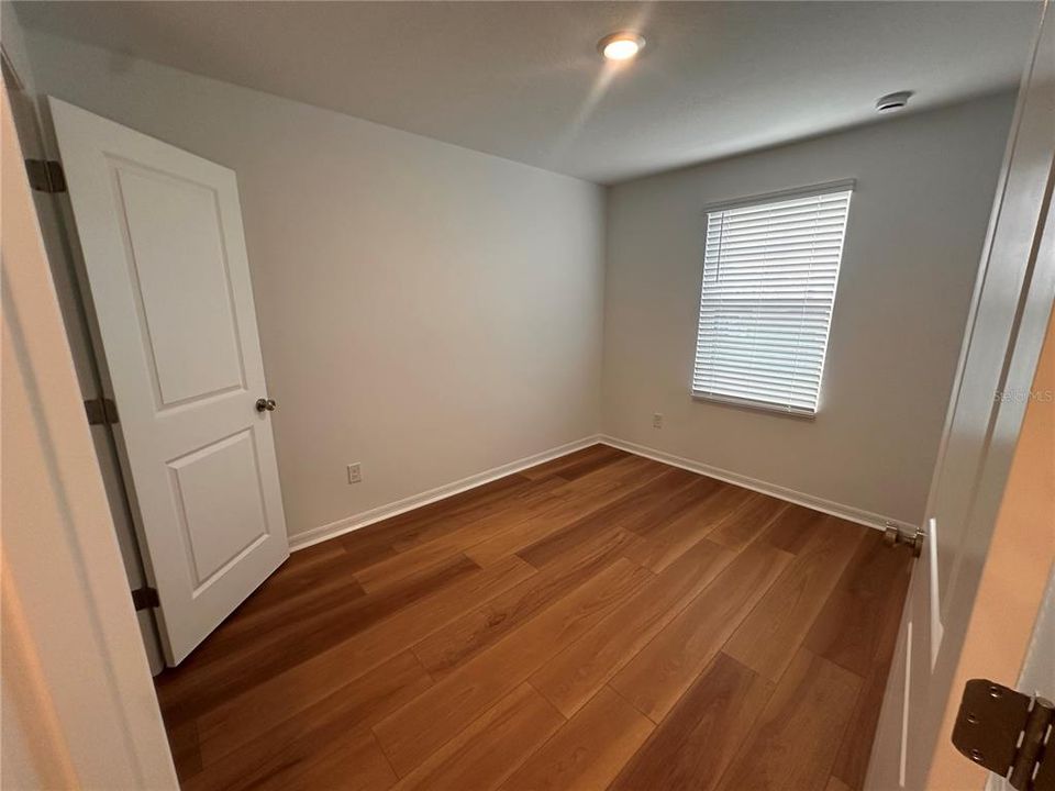 For Rent: $2,500 (3 beds, 3 baths, 1577 Square Feet)