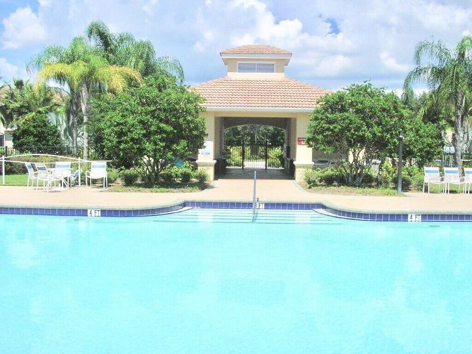 For Sale: $289,900 (3 beds, 2 baths, 1210 Square Feet)