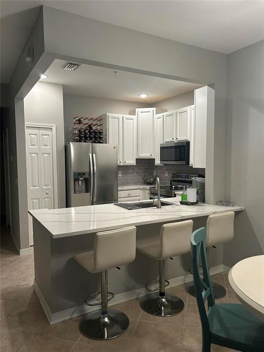 For Sale: $289,900 (3 beds, 2 baths, 1210 Square Feet)