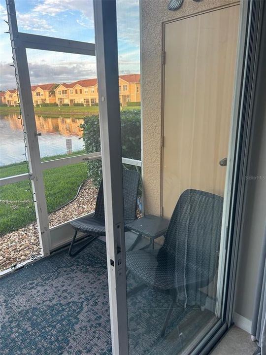 For Sale: $289,900 (3 beds, 2 baths, 1210 Square Feet)