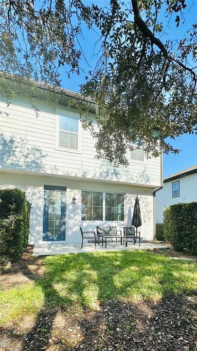 For Rent: $2,050 (3 beds, 2 baths, 1609 Square Feet)