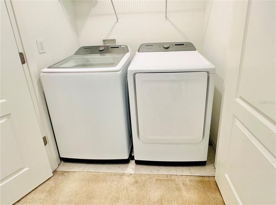 For Rent: $2,050 (3 beds, 2 baths, 1609 Square Feet)