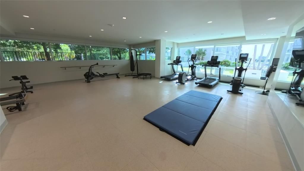 En Renta: $4,999 (2 camas, 2 baños, 1865 Pies cuadrados)