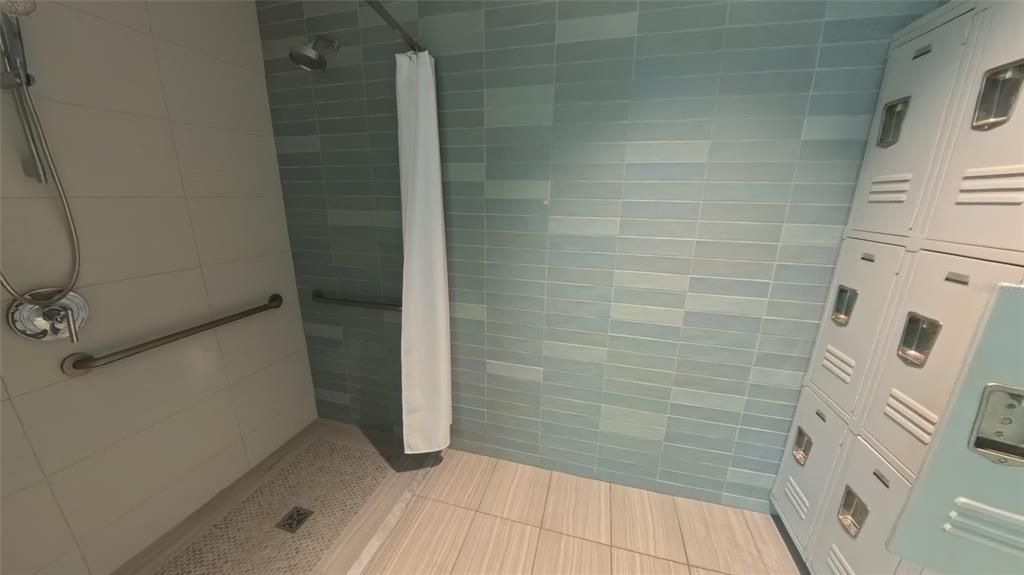 En Renta: $4,999 (2 camas, 2 baños, 1865 Pies cuadrados)