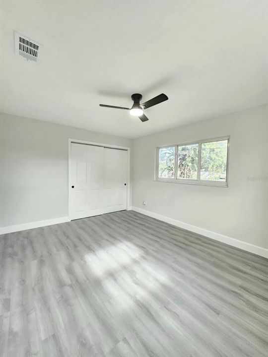 En Venta: $339,000 (4 camas, 2 baños, 1742 Pies cuadrados)