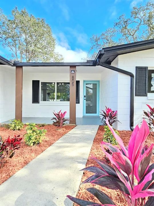 En Venta: $339,000 (4 camas, 2 baños, 1742 Pies cuadrados)