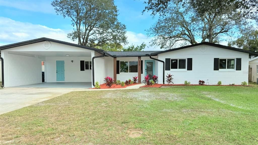 En Venta: $339,000 (4 camas, 2 baños, 1742 Pies cuadrados)