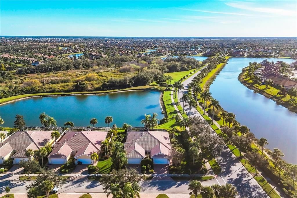 For Sale: $400,000 (2 beds, 2 baths, 1706 Square Feet)