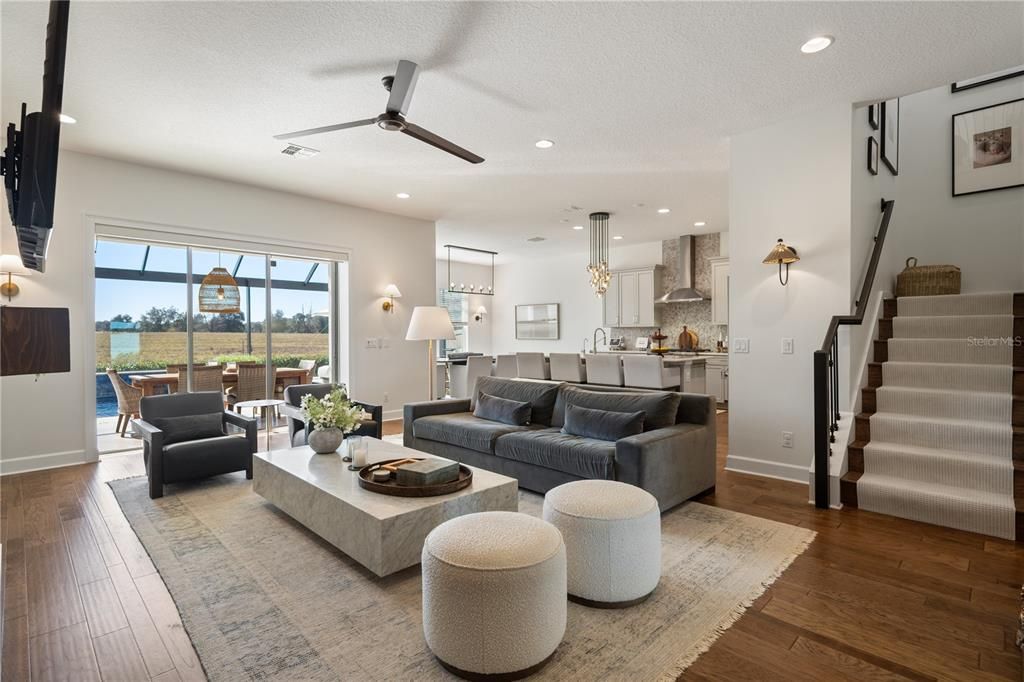 For Sale: $995,000 (5 beds, 4 baths, 3578 Square Feet)