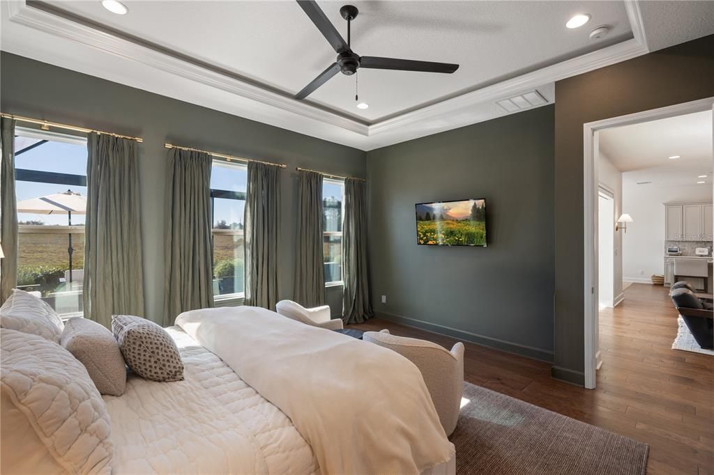 For Sale: $995,000 (5 beds, 4 baths, 3578 Square Feet)