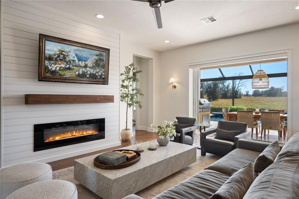 For Sale: $995,000 (5 beds, 4 baths, 3578 Square Feet)