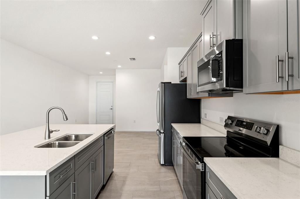 待售: $389,900 (3 贝兹, 2 浴室, 1790 平方英尺)