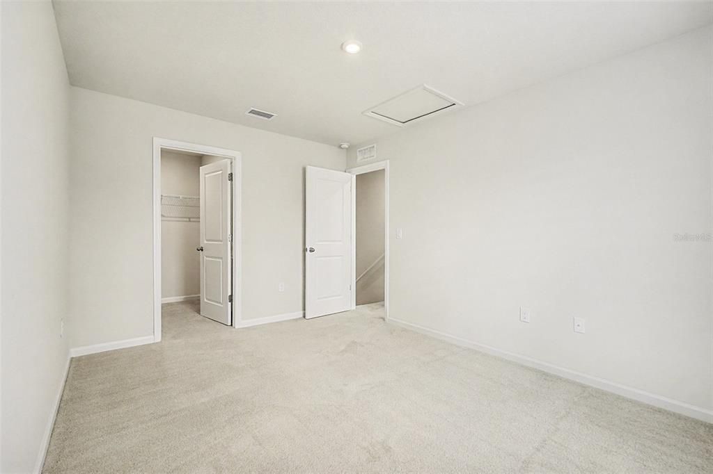 For Sale: $285,000 (3 beds, 2 baths, 1632 Square Feet)