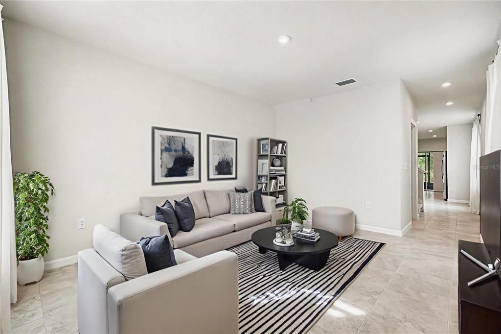 For Sale: $285,000 (3 beds, 2 baths, 1632 Square Feet)