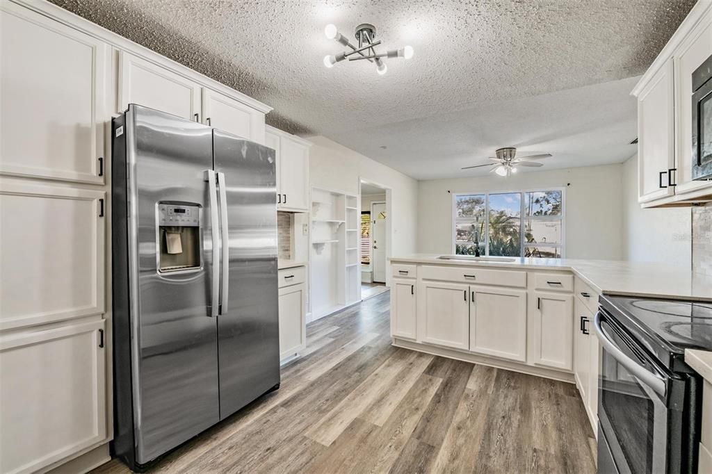 В аренду: $2,800 (3 спален, 2 ванн, 1314 Квадратных фут)