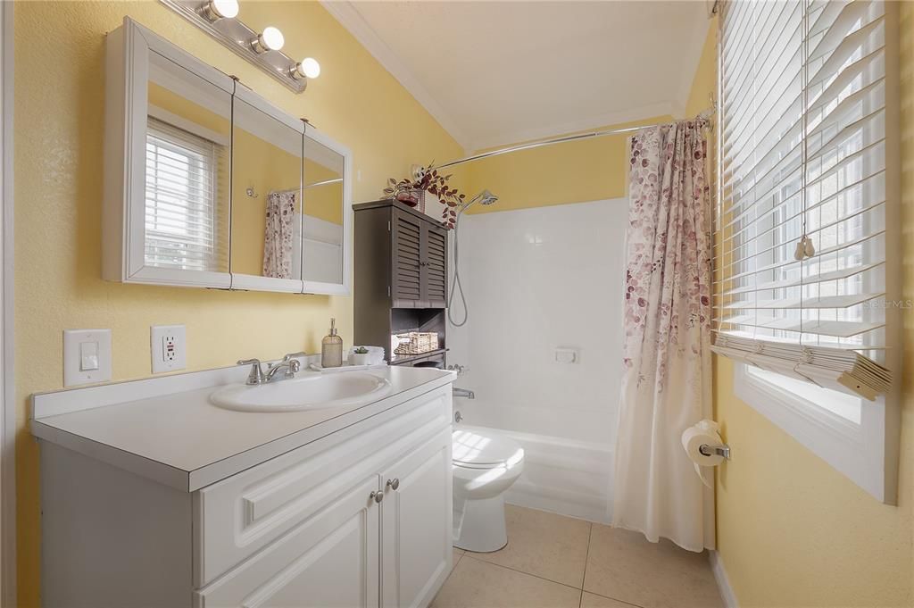 En Venta: $148,400 (1 camas, 1 baños, 795 Pies cuadrados)