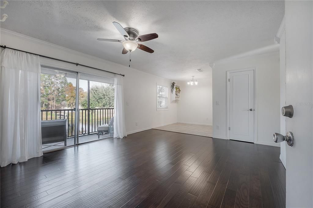 En Venta: $148,400 (1 camas, 1 baños, 795 Pies cuadrados)