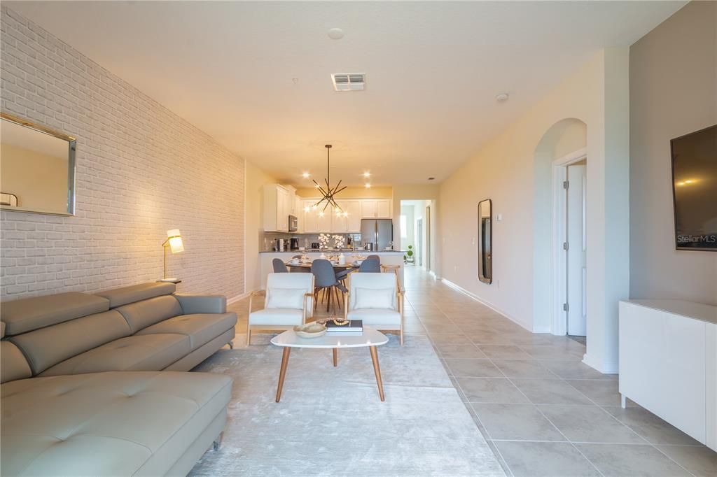 На продажу: $319,000 (3 спален, 2 ванн, 1787 Квадратных фут)