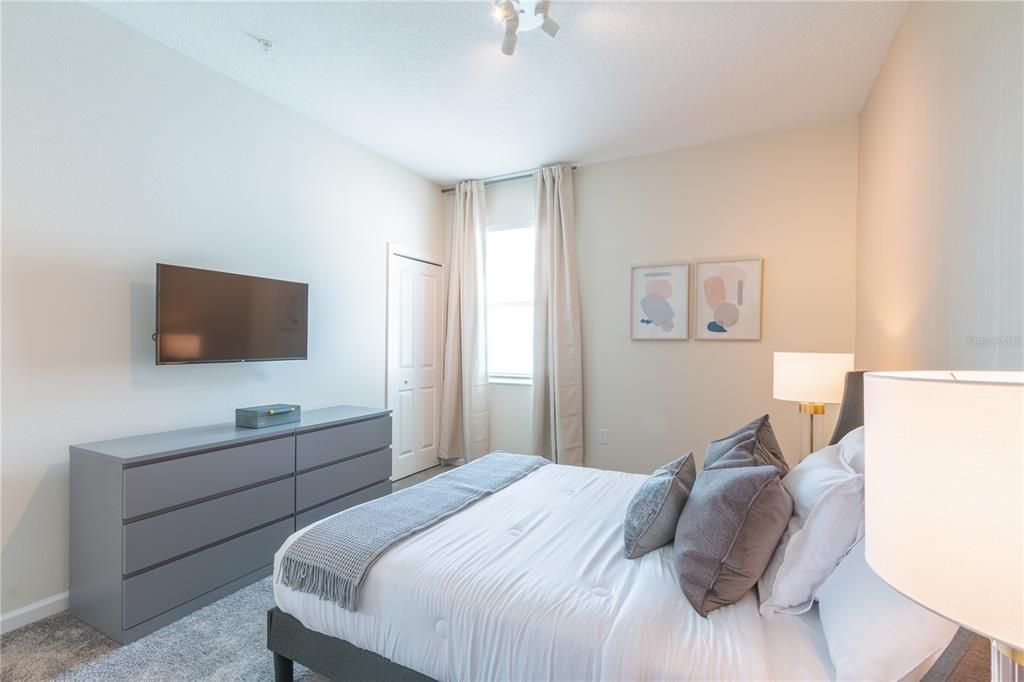 На продажу: $319,000 (3 спален, 2 ванн, 1787 Квадратных фут)