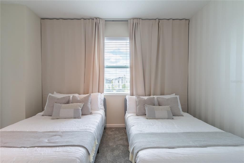 На продажу: $319,000 (3 спален, 2 ванн, 1787 Квадратных фут)