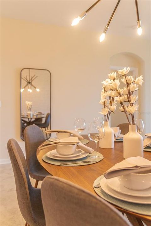 На продажу: $319,000 (3 спален, 2 ванн, 1787 Квадратных фут)