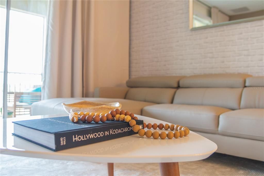 На продажу: $319,000 (3 спален, 2 ванн, 1787 Квадратных фут)