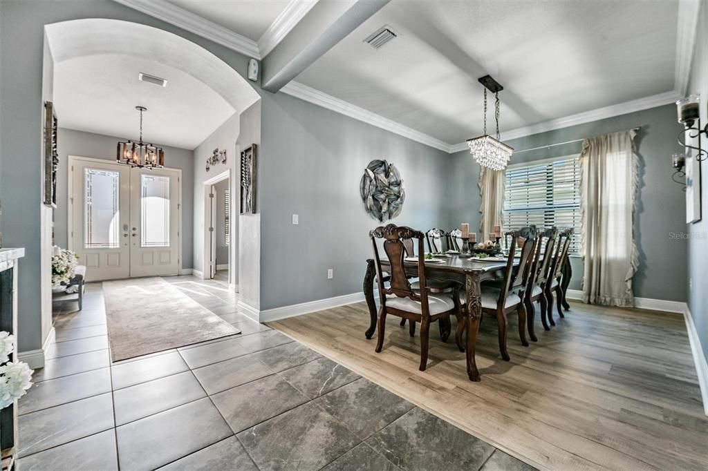 En Venta: $850,000 (7 camas, 5 baños, 4828 Pies cuadrados)