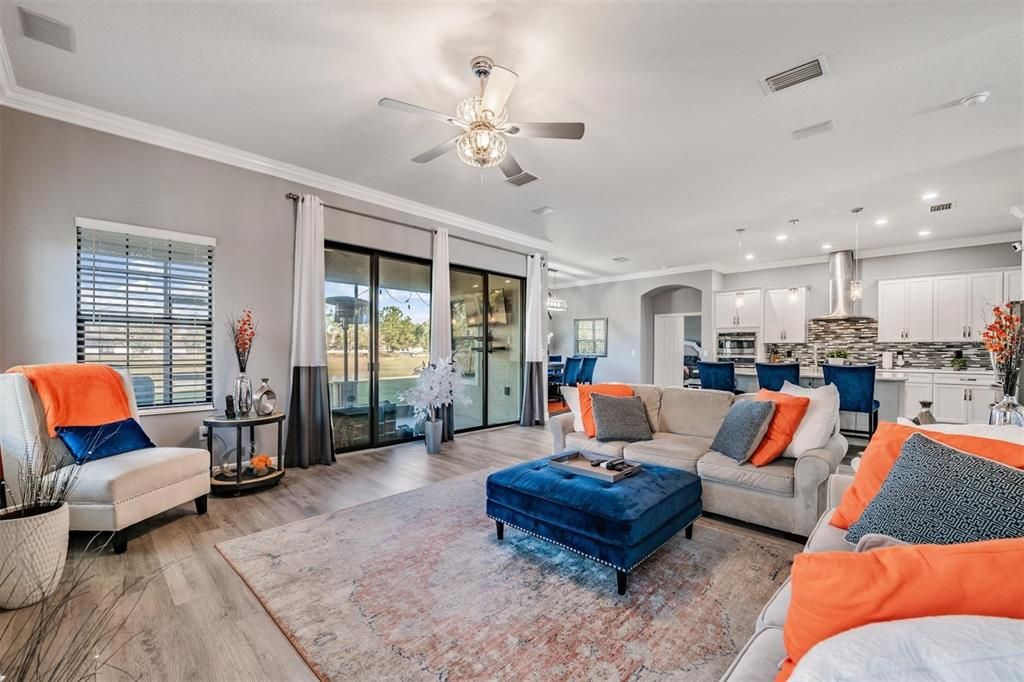 En Venta: $850,000 (7 camas, 5 baños, 4828 Pies cuadrados)