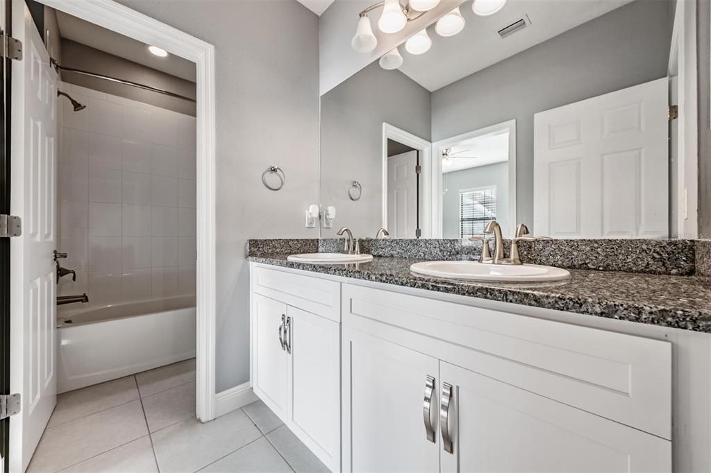 En Venta: $850,000 (7 camas, 5 baños, 4828 Pies cuadrados)