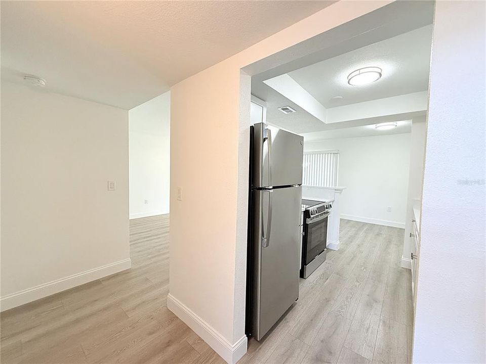 For Rent: $1,475 (1 beds, 1 baths, 740 Square Feet)