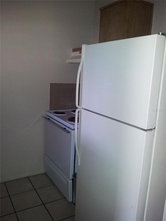 For Rent: $1,050 (1 beds, 1 baths, 600 Square Feet)