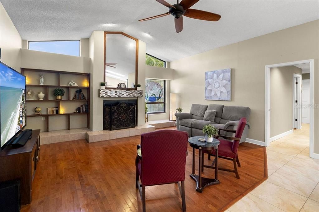 For Sale: $734,900 (4 beds, 2 baths, 2314 Square Feet)