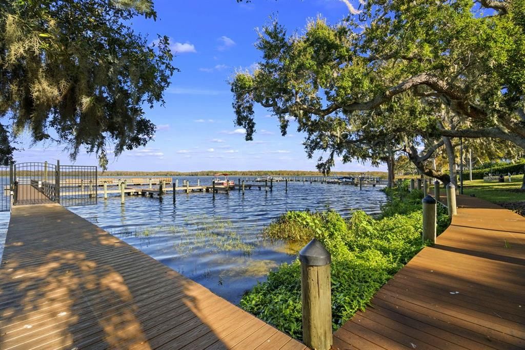 For Sale: $734,900 (4 beds, 2 baths, 2314 Square Feet)