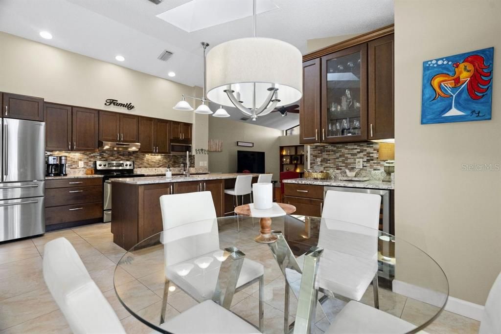 For Sale: $734,900 (4 beds, 2 baths, 2314 Square Feet)