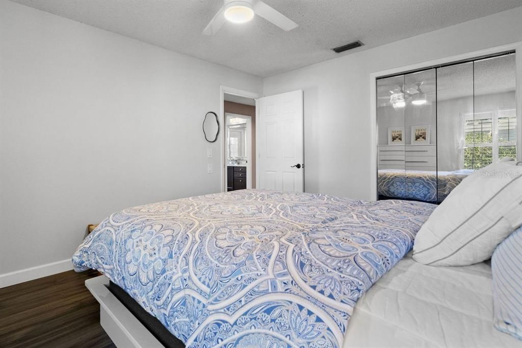 For Sale: $734,900 (4 beds, 2 baths, 2314 Square Feet)