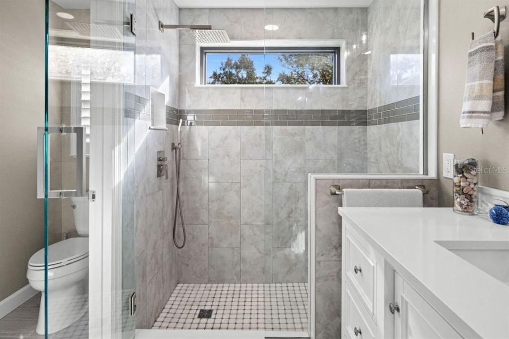 For Sale: $734,900 (4 beds, 2 baths, 2314 Square Feet)