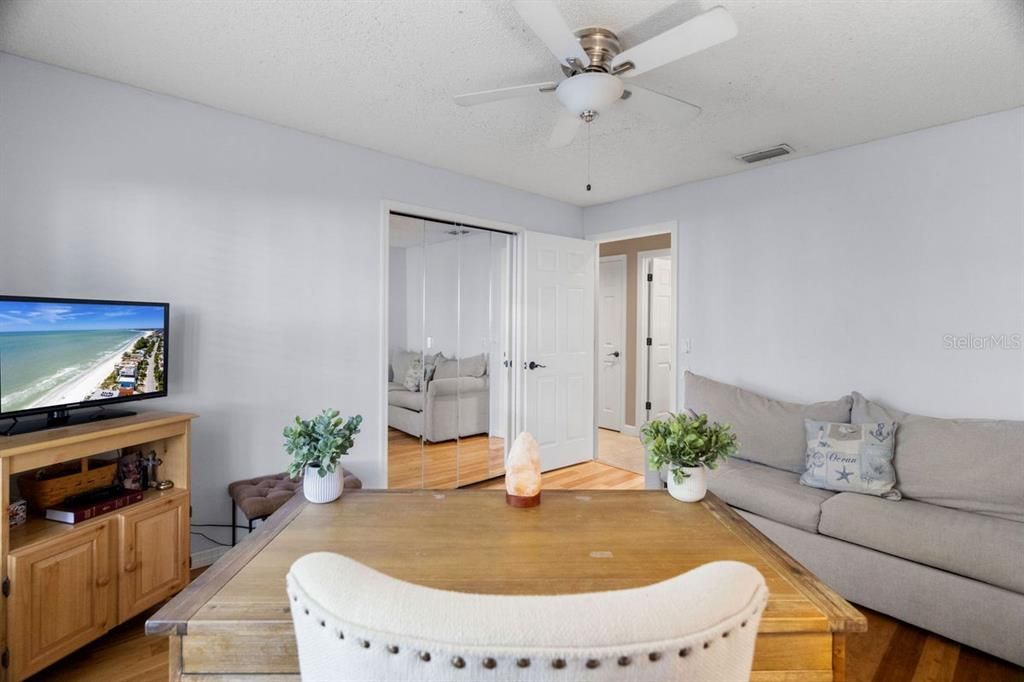 For Sale: $734,900 (4 beds, 2 baths, 2314 Square Feet)