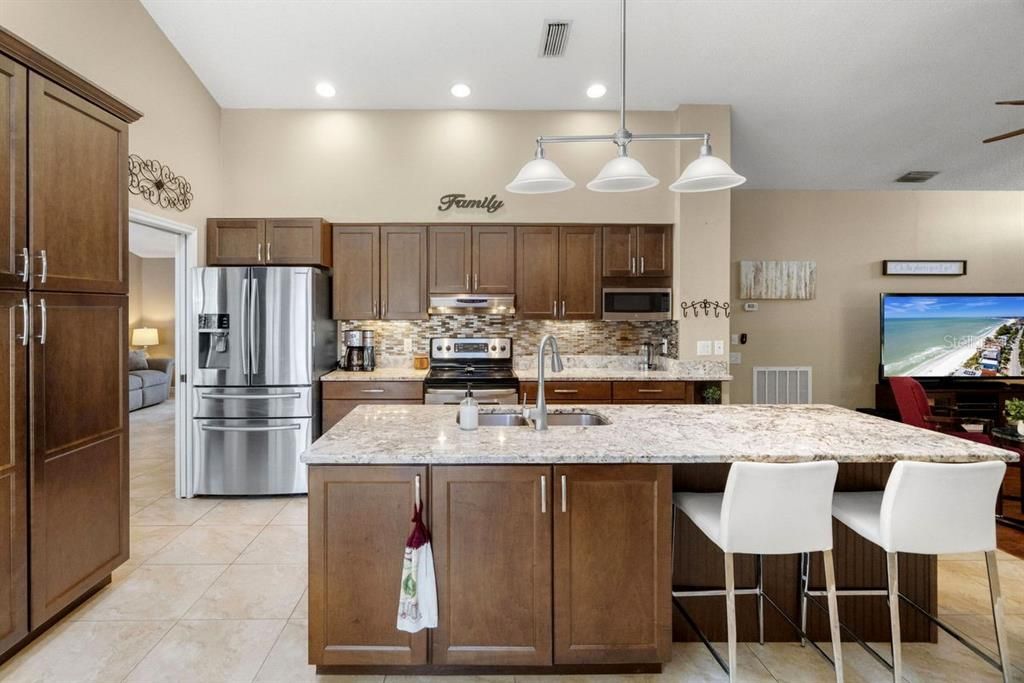 For Sale: $734,900 (4 beds, 2 baths, 2314 Square Feet)