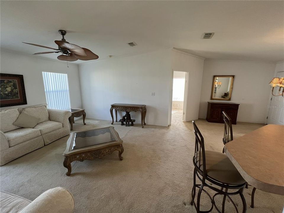 На продажу: $195,000 (2 спален, 2 ванн, 1080 Квадратных фут)